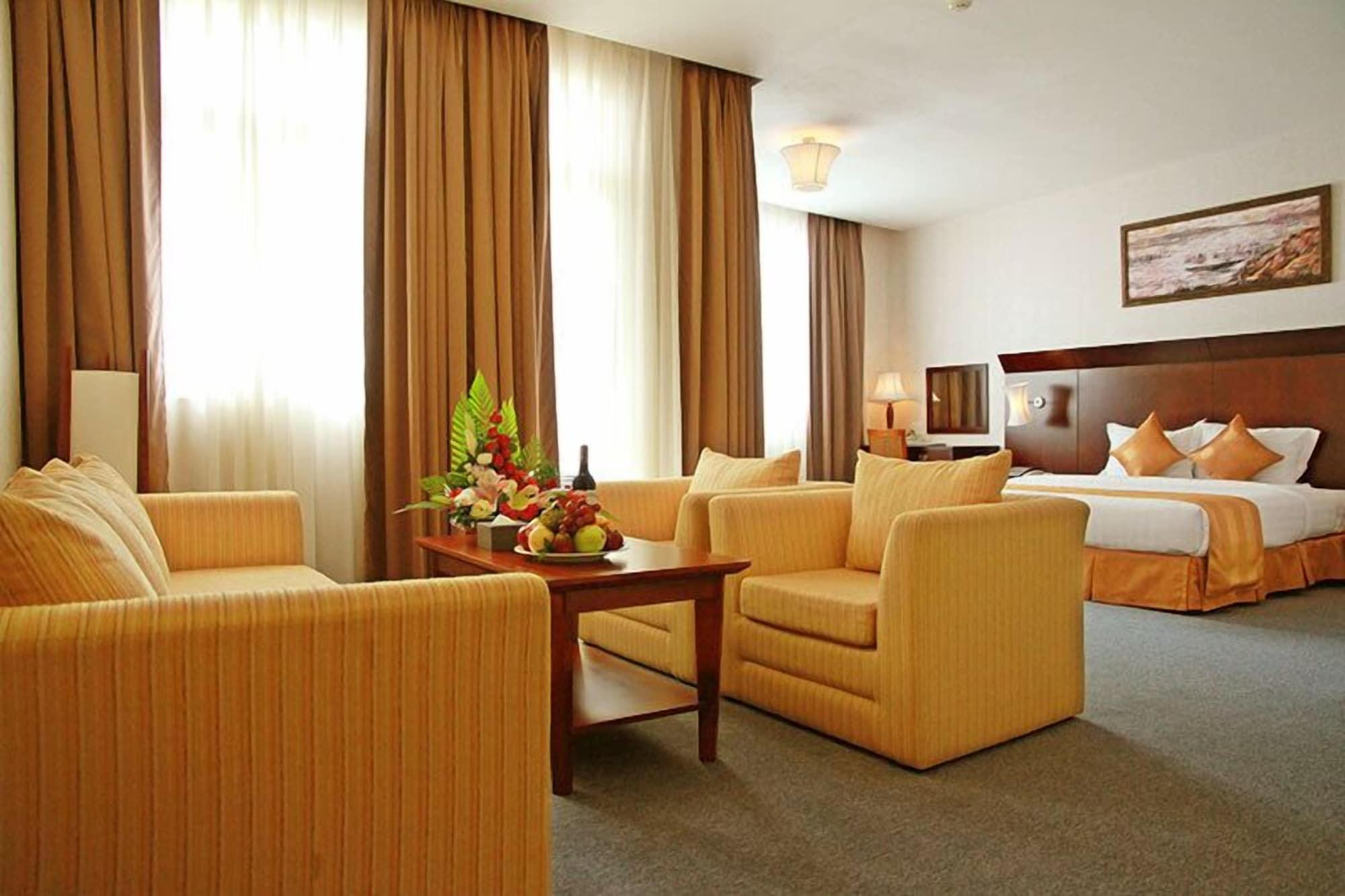 Dakruco Hotel Buon Ma Thuot Luaran gambar