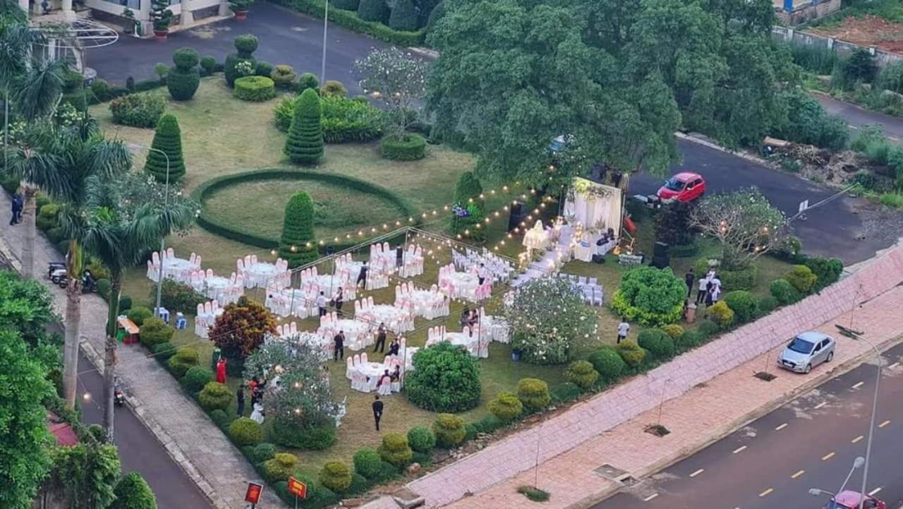 Dakruco Hotel Buon Ma Thuot Luaran gambar